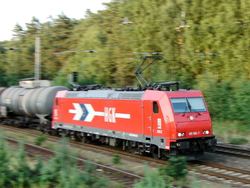 185 585-7.jpg
